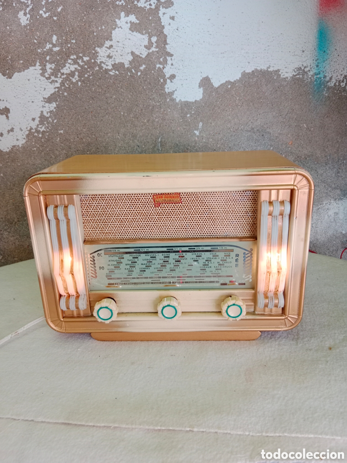 Radios de v&aacute;lvulas: Radio Reela . De los a&ntilde;os 50, Funciona..