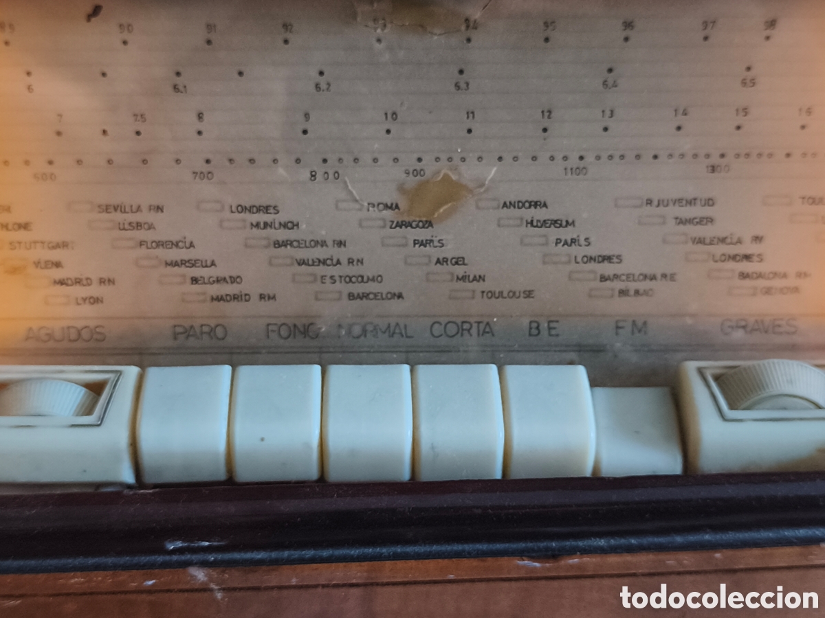 Radios de v&aacute;lvulas: Radio v&aacute;lvulas con tocadiscos - Foto 14