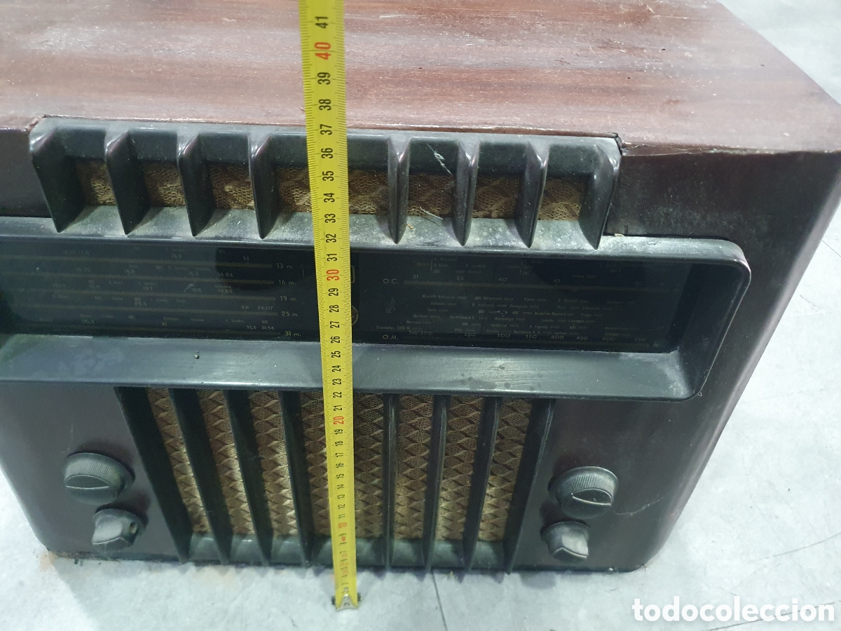 Radios de v&aacute;lvulas: Antigua radio a v&aacute;lvulas. - Foto 2