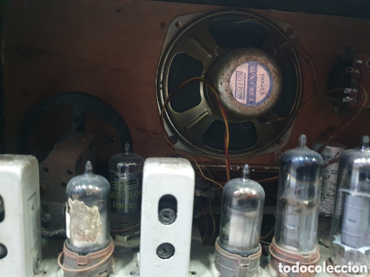 Radios de v&aacute;lvulas: Antigua radio de valvulas - Foto 5