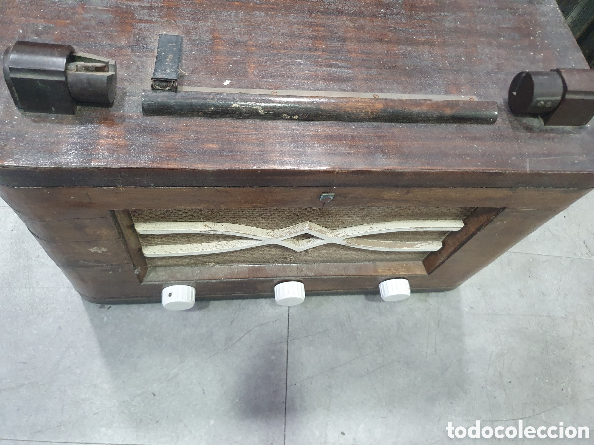 Radios de v&aacute;lvulas: Antigua radio a v&aacute;lvulas Philips - Foto 3