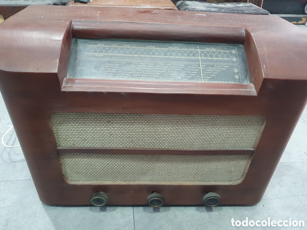 Radios de v&aacute;lvulas: Antigua radio a valvulas