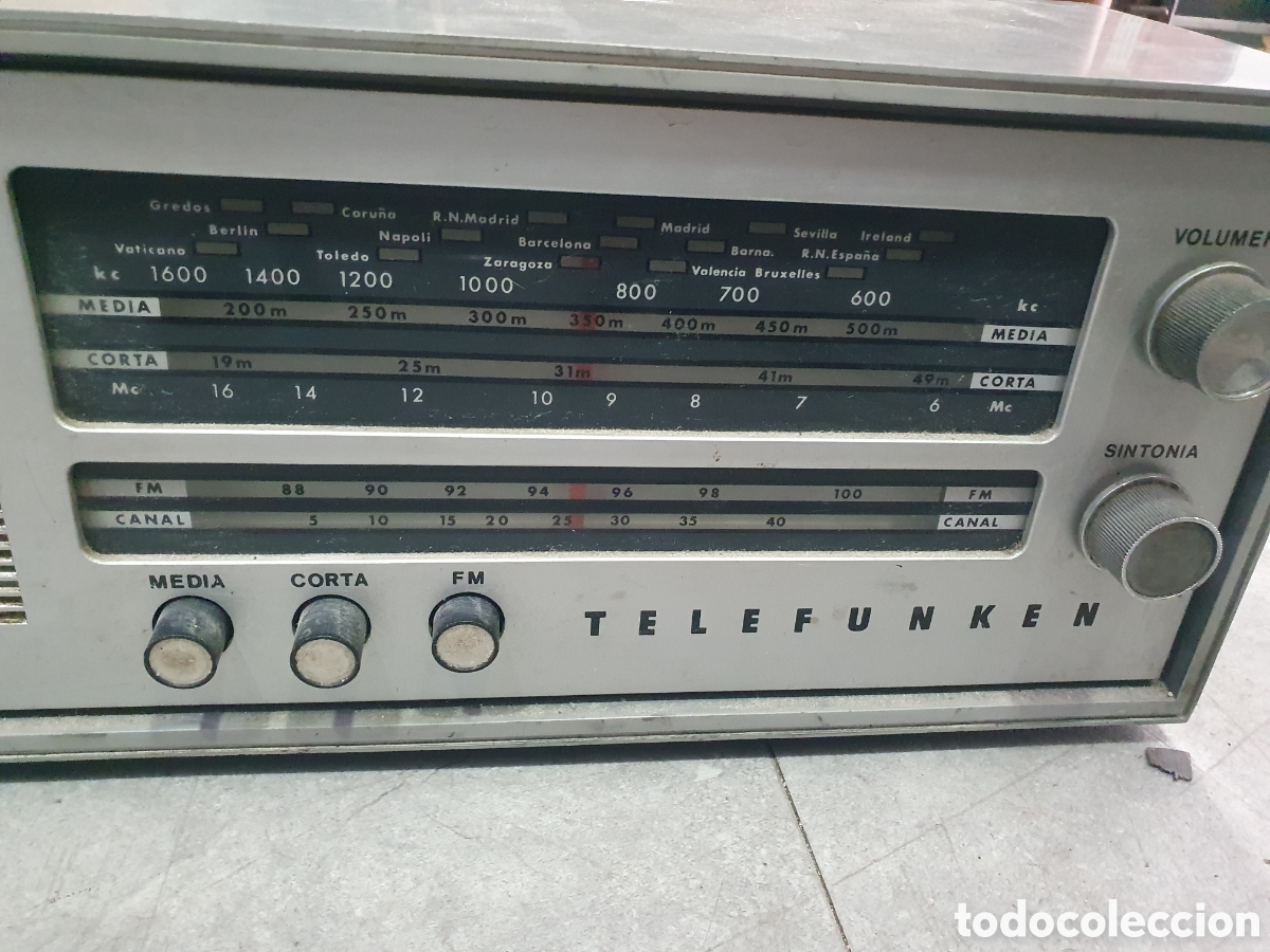 Radios de v&aacute;lvulas: Radio de v&aacute;lvulas Telefunken Campanela - Foto 4