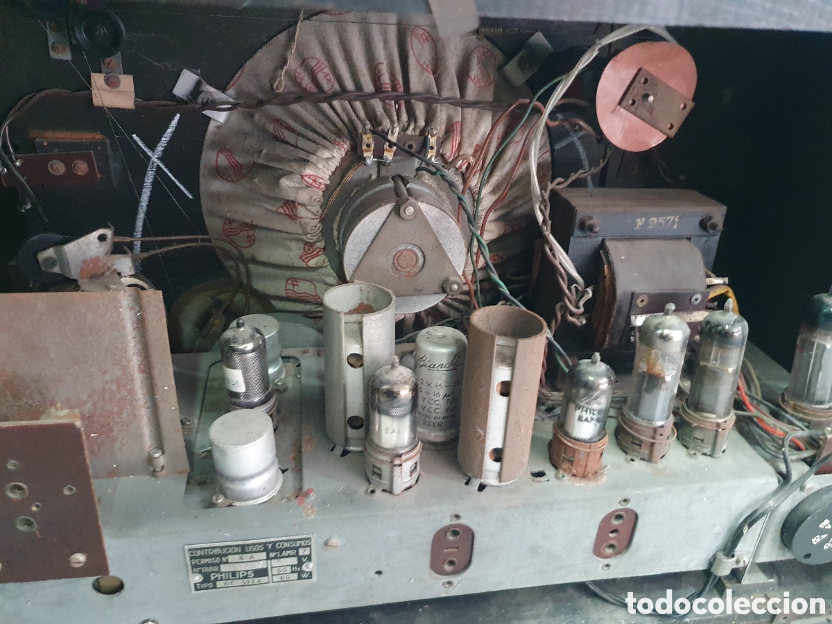Radios de v&aacute;lvulas: Antigua radio Philips a valvulas - Foto 6