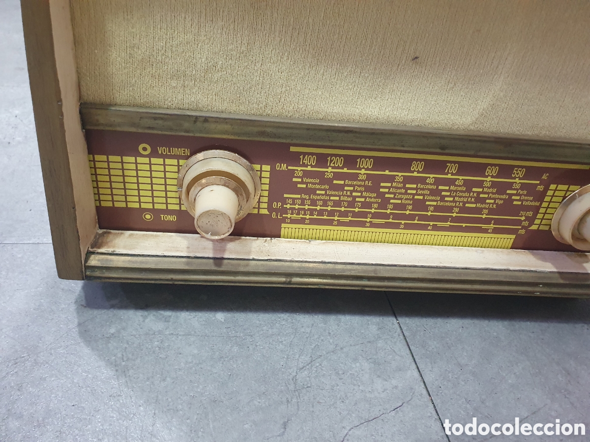 Radios de v&aacute;lvulas: Radio Inter a v&aacute;lvulas. (B) - Foto 3