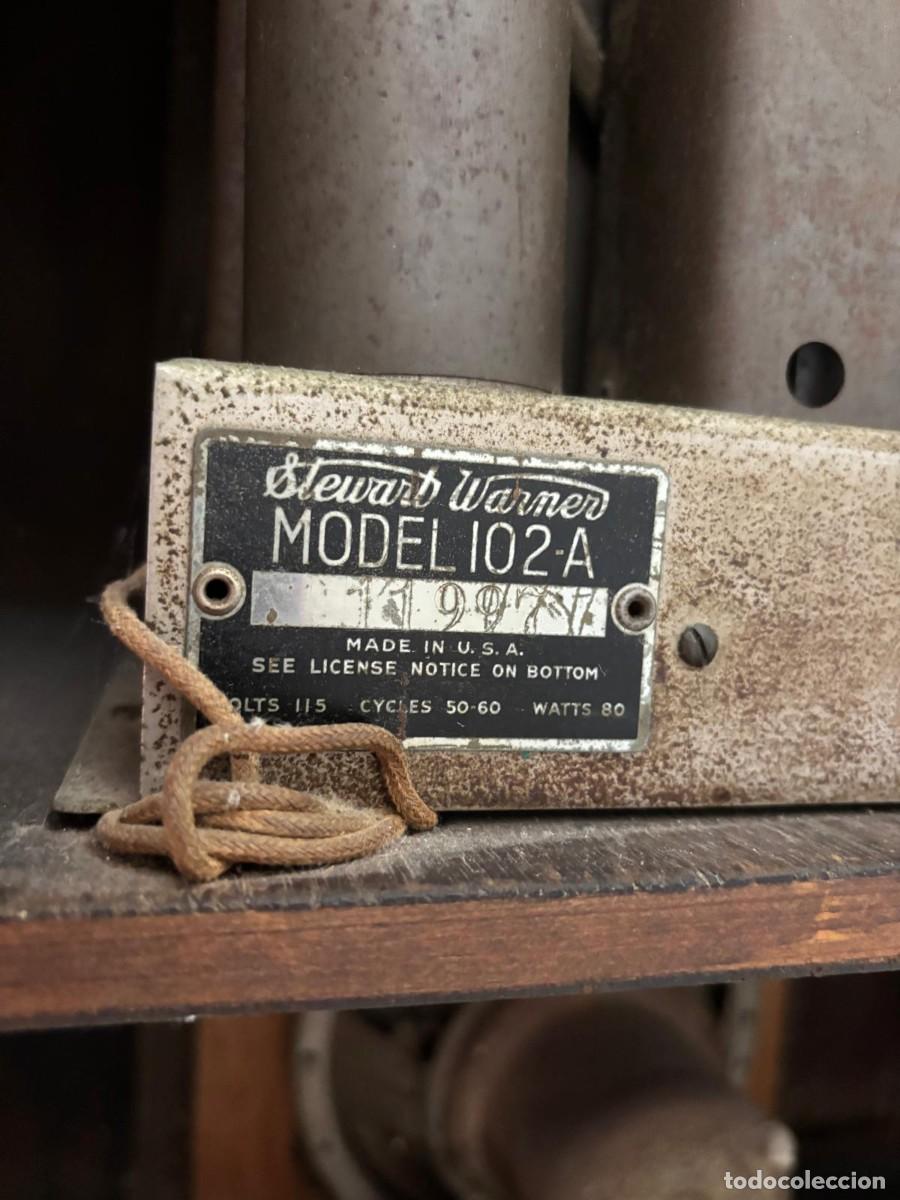 Radios de v&aacute;lvulas: radio mueble antigua - Foto 3