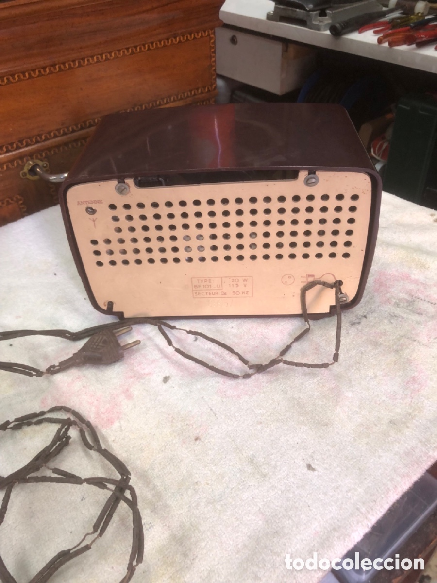 Radios de v&aacute;lvulas: Radio francesa baquelita - Foto 10