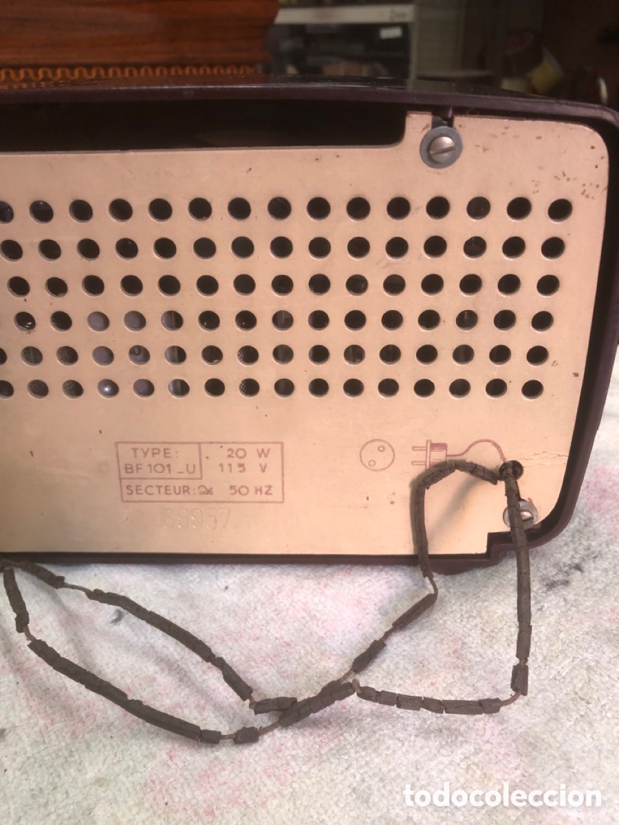Radios de v&aacute;lvulas: Radio francesa baquelita - Foto 11