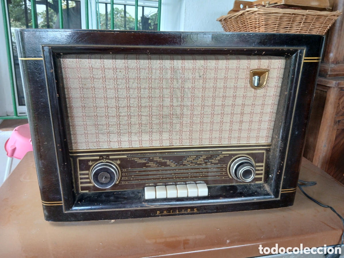 Radios de v&aacute;lvulas: Radio Philips BE 652 Antigua funciona