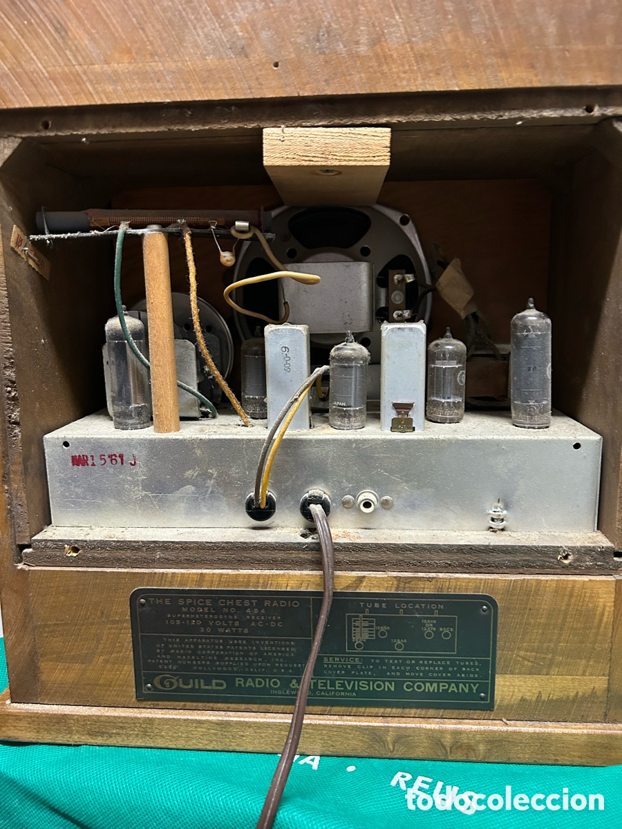Radios de v&aacute;lvulas: Radio. Guild model 484 spice chest. - Foto 9