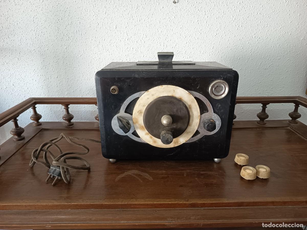 Radios de v&aacute;lvulas: Radio antigua de v&aacute;lvulas - Foto 4