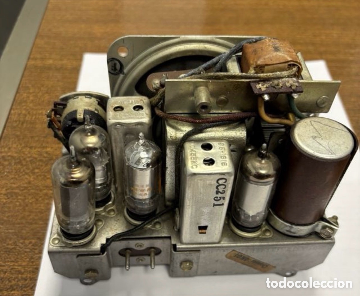 Radios de v&aacute;lvulas: Radio Antigua de v&aacute;lvulas zenith R412 - Foto 4