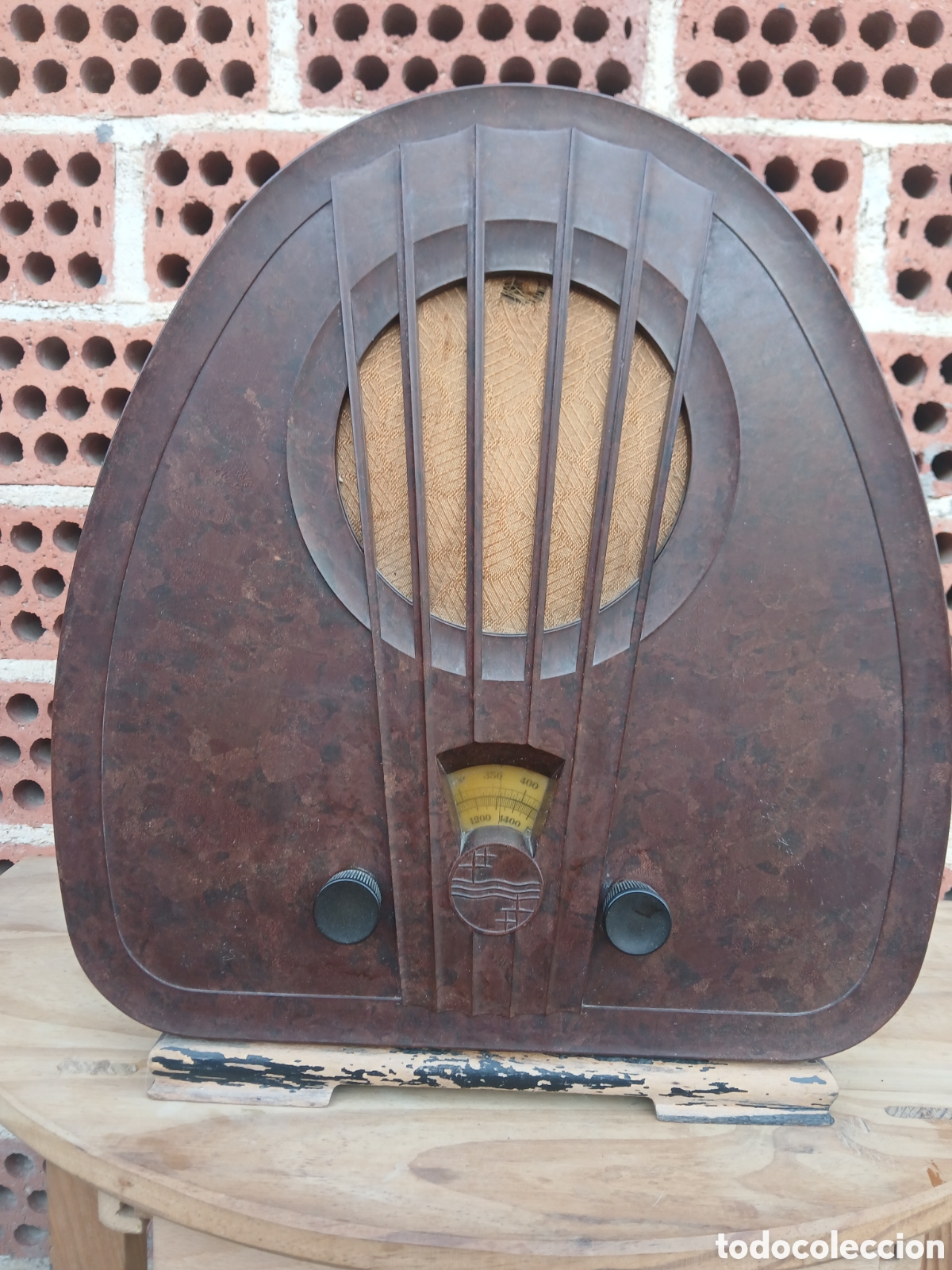 Radios de v&aacute;lvulas: RADIO DE CAPILLA DE V&Aacute;LVULAS PHILIPS A&Ntilde;OS 30 * FUNCIONA * 45 DE ALTO.
