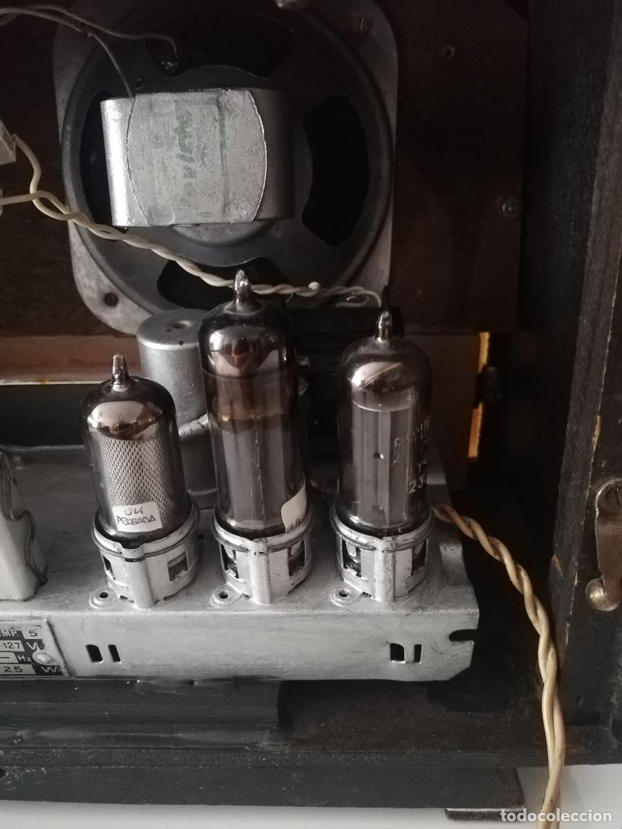 Radios de v&aacute;lvulas: Radio de V&aacute;lvulas, chasis de una Philips - Foto 5