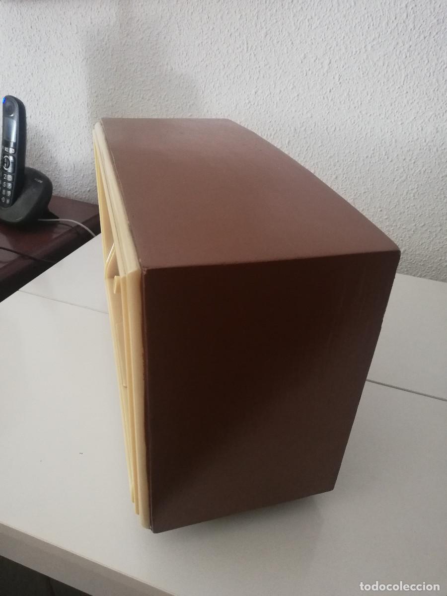 Radios de v&aacute;lvulas: Radio de V&aacute;lvulas, chasis de una Philips