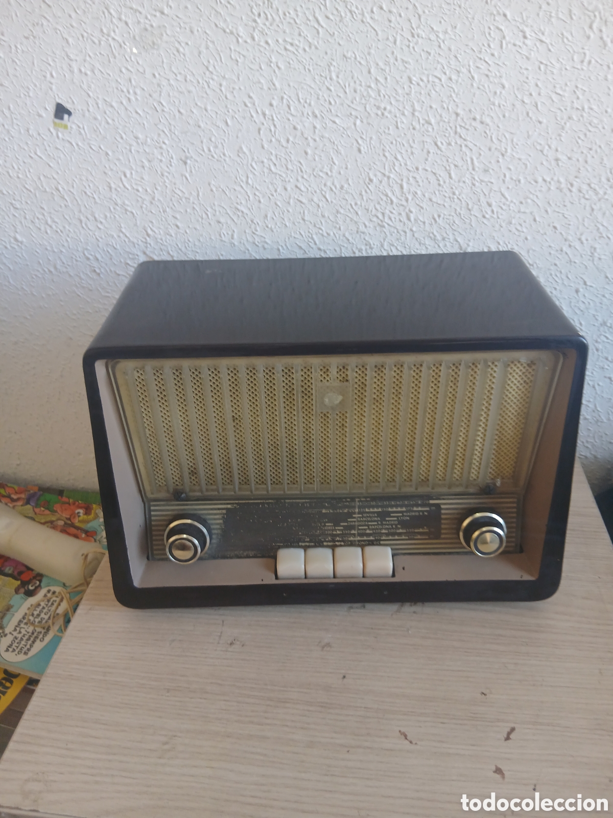 Radios de v&aacute;lvulas: ANTIGUA RADIO A V&Aacute;LVULAS SIN PROBAR,,VER FOTOS