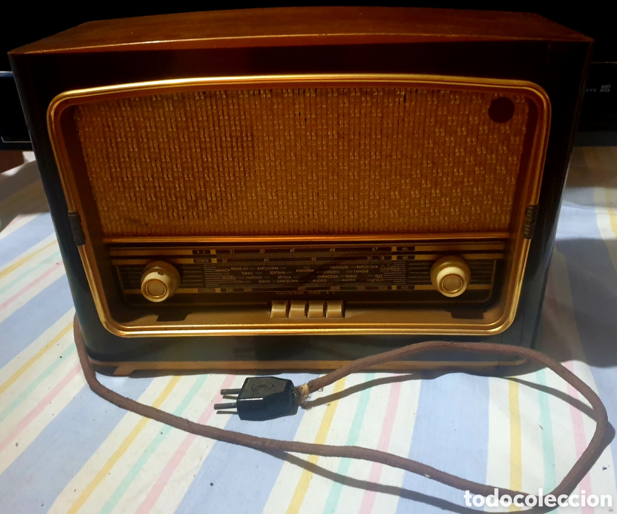 Radios &agrave; lampes: Antigua radio Danubio azul