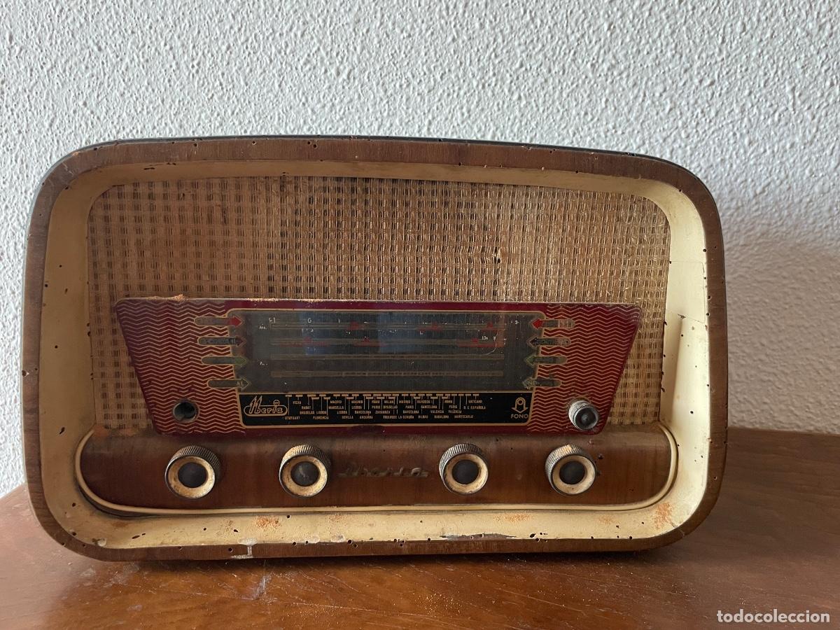 Radios &agrave; lampes: Radio espa&ntilde;ola IBERIA D-30 de v&aacute;lvulas &ndash; Barcelona circa 1955 &ndash; sin restaurar
