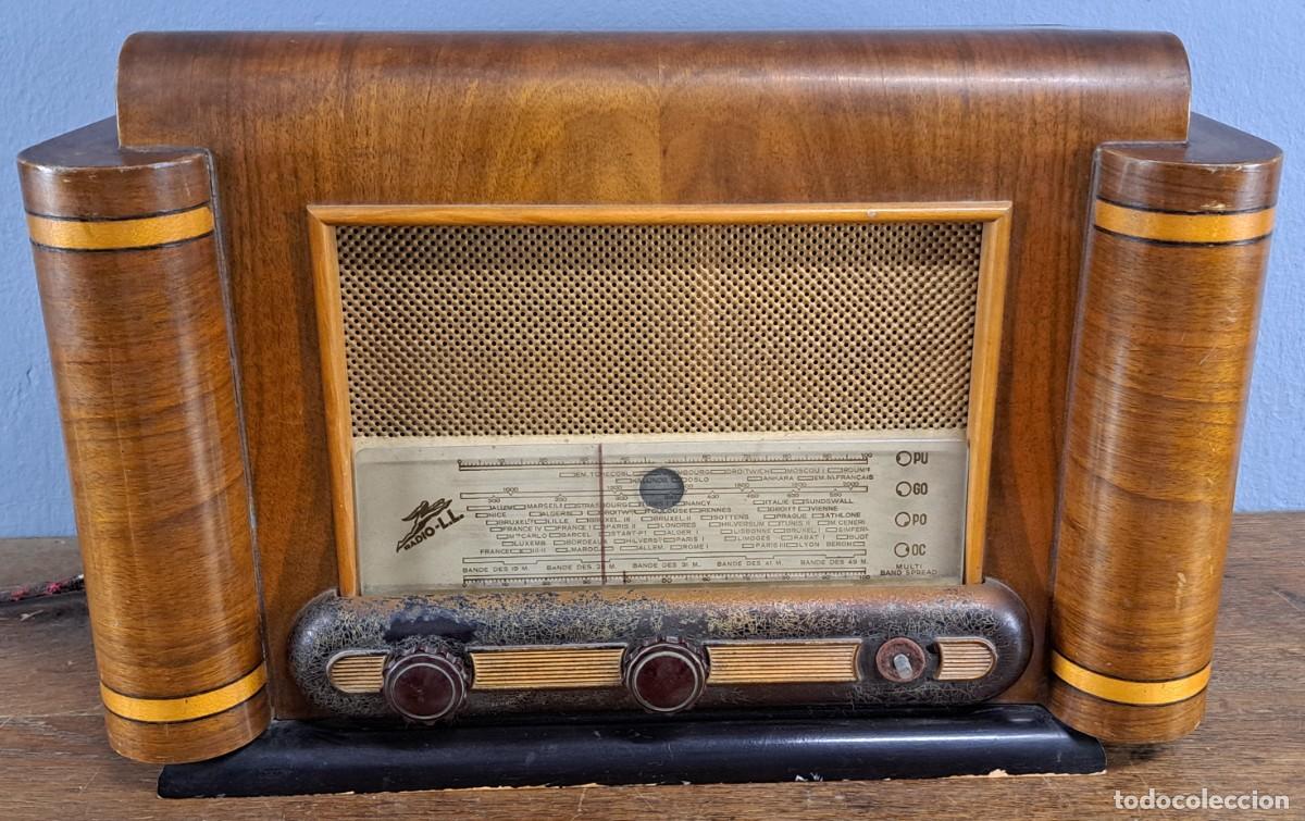 Radios &agrave; lampes: Radio de v&aacute;lvulas Radio LL, Francia &middot; a&ntilde;os 40‑50