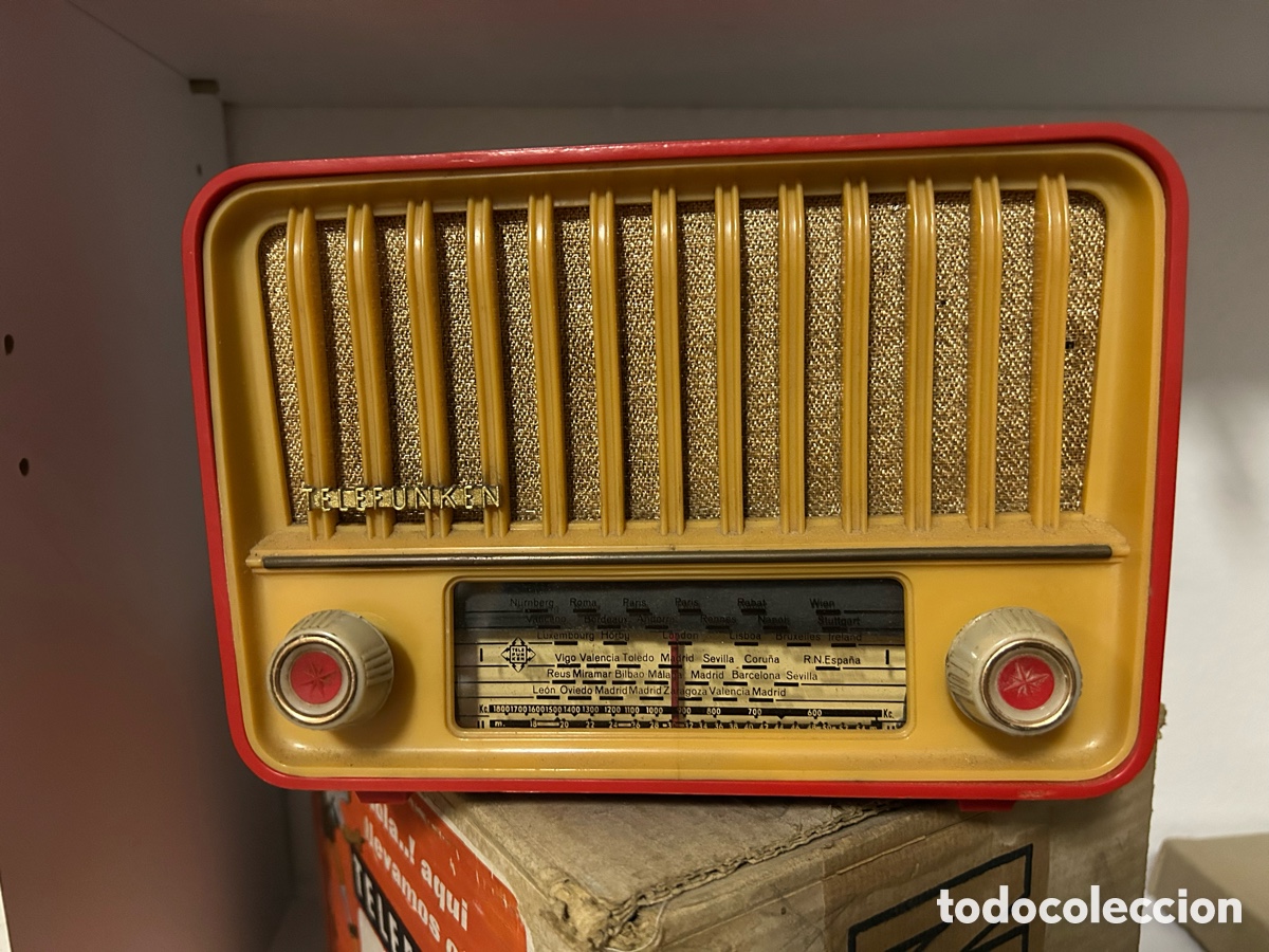 Radios de v&aacute;lvulas: Radio Telefunken modelo Panchito U 1915.