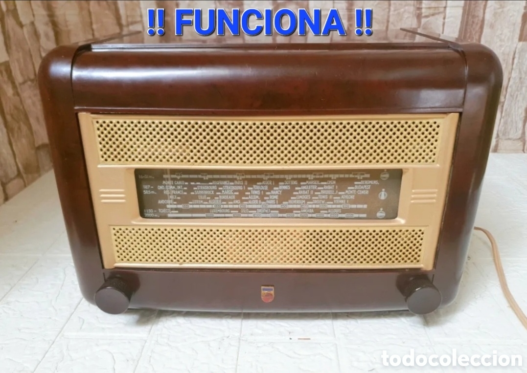 Radios de v&aacute;lvulas: FUNCIONA Radio PHILIPS BF393A BF 393 A BF 393A ANTIGUA V&Aacute;LVULAS BAQUELITA VINTAGE &Eacute;POCA BOT&Oacute;N MANDO