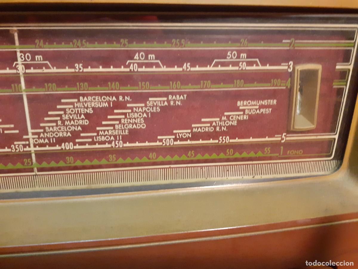 Radios de v&aacute;lvulas: R&agrave;dio Philips de v&agrave;lvules a&ntilde;os 50 - Foto 4