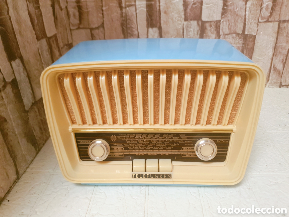 Radios de v&aacute;lvulas: TELEFUNKEN CAPRICHO U-1925 II RADIO ANTIGUA V&Aacute;LVULAS LAMPARAS BAQUELITA VINTAGE &Eacute;POCA BOT&Oacute;N MANDO