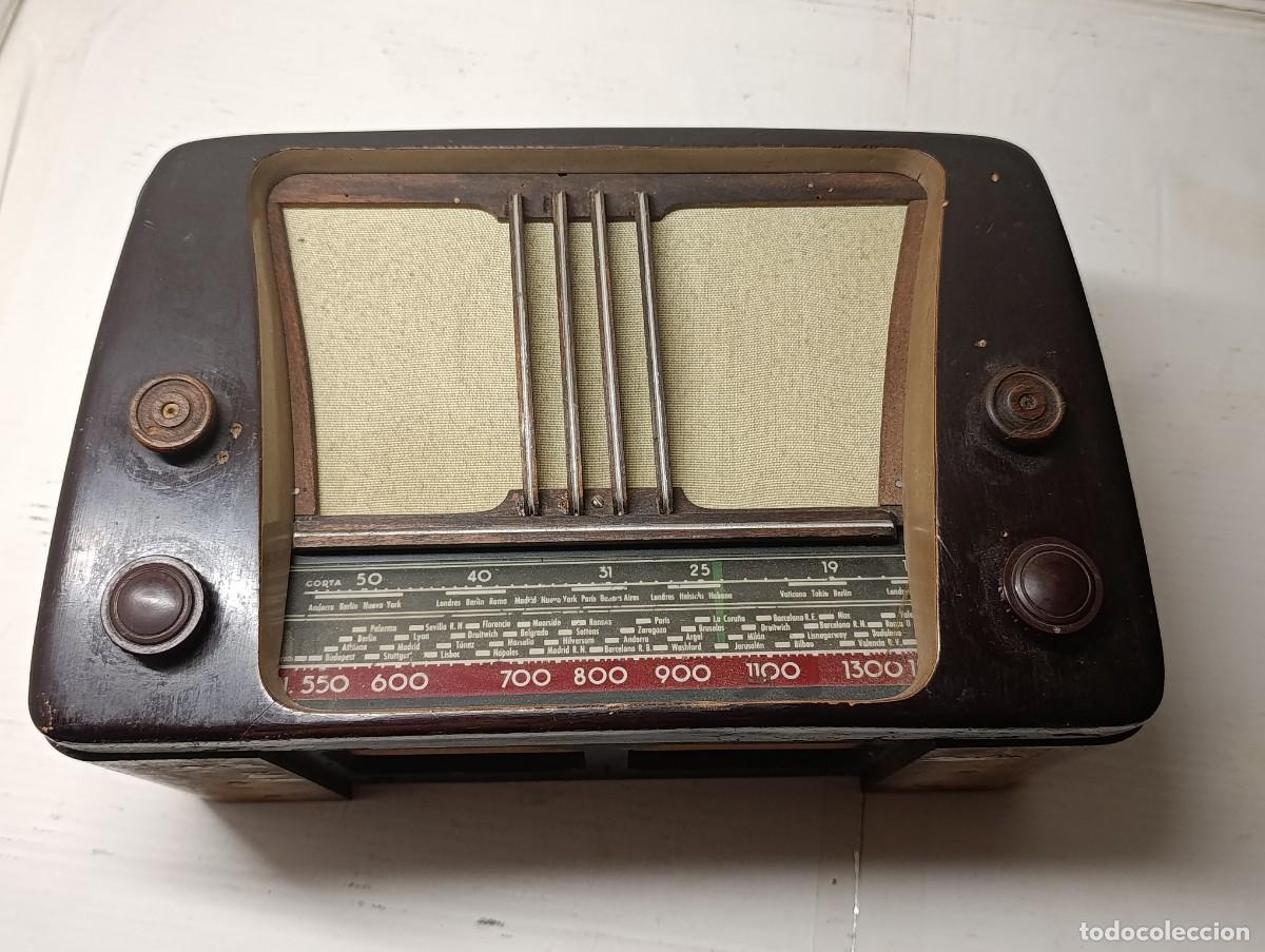 Radios de v&aacute;lvulas: Radio Antigua Madera - Chasis Marconi TR-1225 (A&ntilde;os 60)