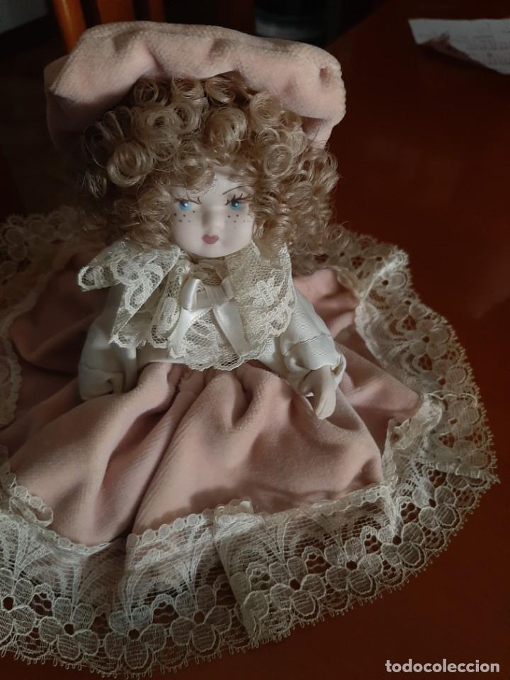 Reediciones mu&ntilde;ecas espa&ntilde;olas: MU&Ntilde;ECA DE PORCELANA sentada y vestida - Foto 4