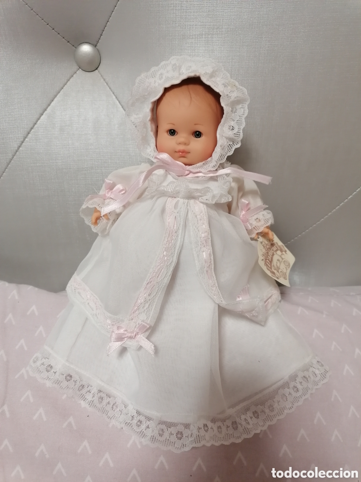 Reediciones mu&ntilde;ecas espa&ntilde;olas: Mu&ntilde;eca bebe con vestido de bautizo - Foto 1