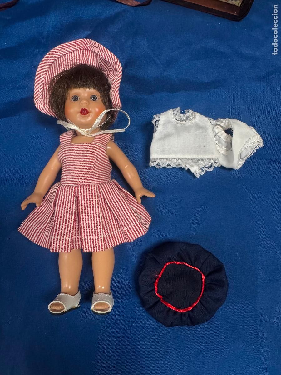 Reediciones mu&ntilde;ecas espa&ntilde;olas: MARIQUITA PEREZ TAMA&Ntilde;O MEDIANO CON ROPA