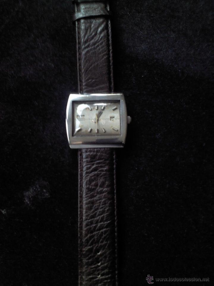 Relojes autom&aacute;ticos: RELOJ AUTOM&Aacute;TICO MARCA NYON CORREA PRACTICAMENTE NUEVA - Foto 3