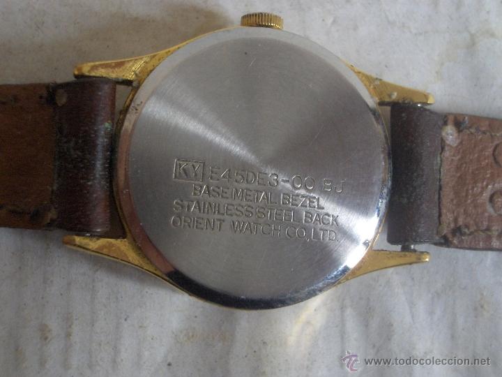 Montre Chronographe Racer Orient Avec Phase De Lune - Référence J38907-80CS - Vintage Des Années 1990 - Neuf Avec étiquettes