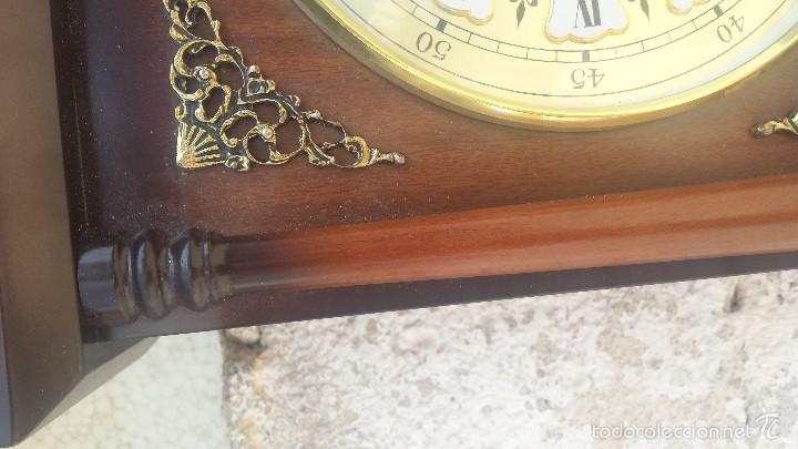 Relojes autom&aacute;ticos: reloj de pared dogma. con soneria, funciona - Foto 5