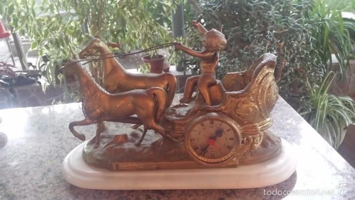 Relojes autom&aacute;ticos: ANTIGUO RELOJ DE BRONCE Y BASE DE MARMOL - Foto 1