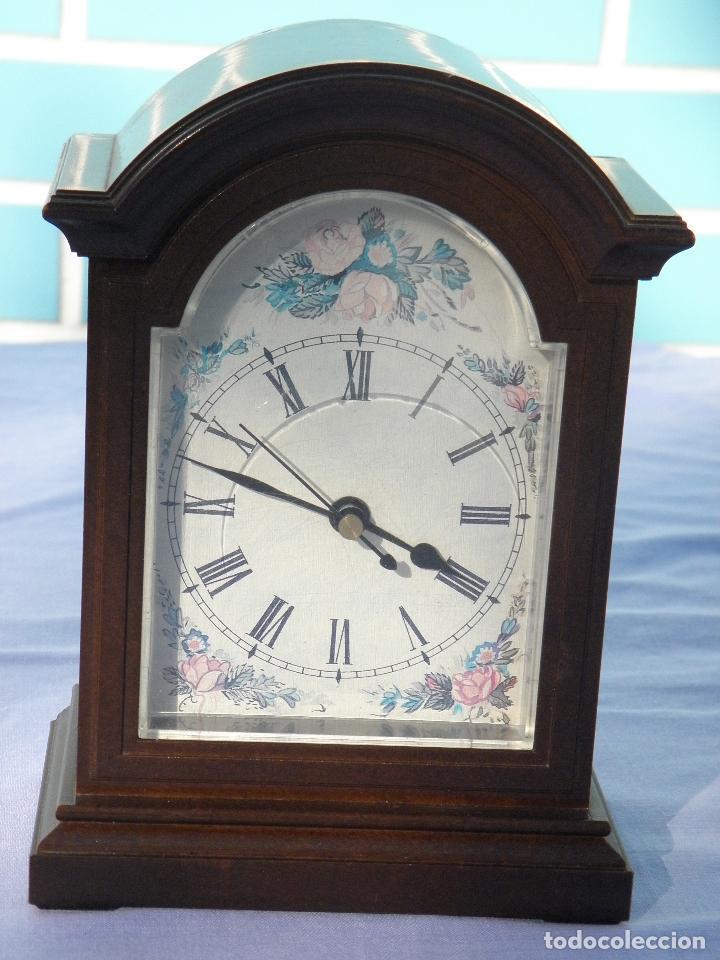 Relojes autom&aacute;ticos: Reloj de estilo cl&aacute;sico a pilas, de 18 cm - Foto 3