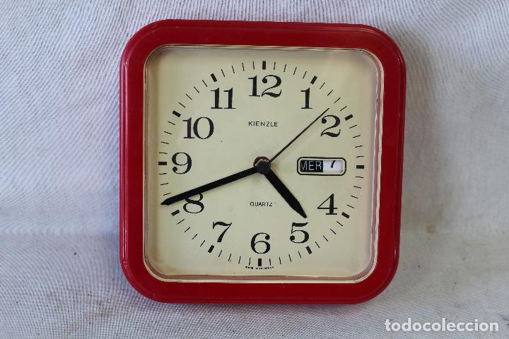 Relojes autom&aacute;ticos: reloj de pared vintage marca kienzle - Foto 2