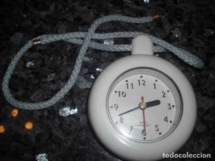 reloj para colgar en el cuarto de baño - en pla - Acheter Montres-bracelets  automatiques anciennes sur todocoleccion