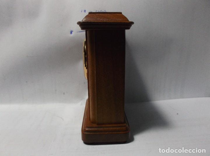 Relojes autom&aacute;ticos: RELOJ CON CAJA DE MADERA SAPELY - Foto 3