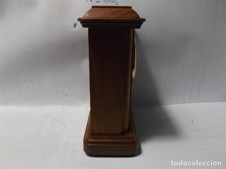 Relojes autom&aacute;ticos: RELOJ CON CAJA DE MADERA SAPELY - Foto 4