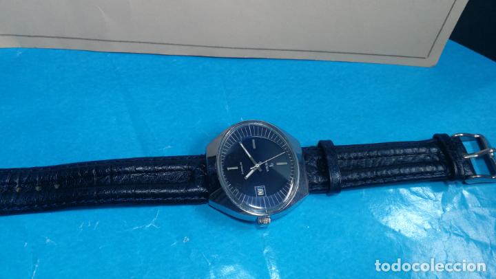 Relojes autom&aacute;ticos: Botito reloj Yema antiguo autom&aacute;tico, funciona bien, grande - Foto 18