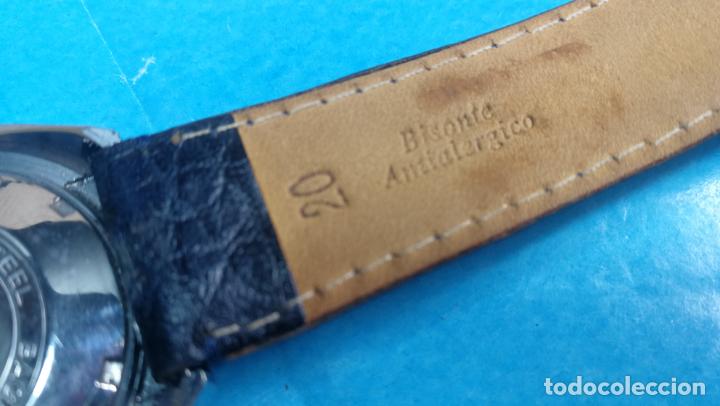 Relojes autom&aacute;ticos: Botito reloj Yema antiguo autom&aacute;tico, funciona bien, grande - Foto 29