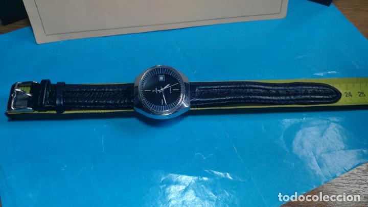 Relojes autom&aacute;ticos: Botito reloj Yema antiguo autom&aacute;tico, funciona bien, grande - Foto 33