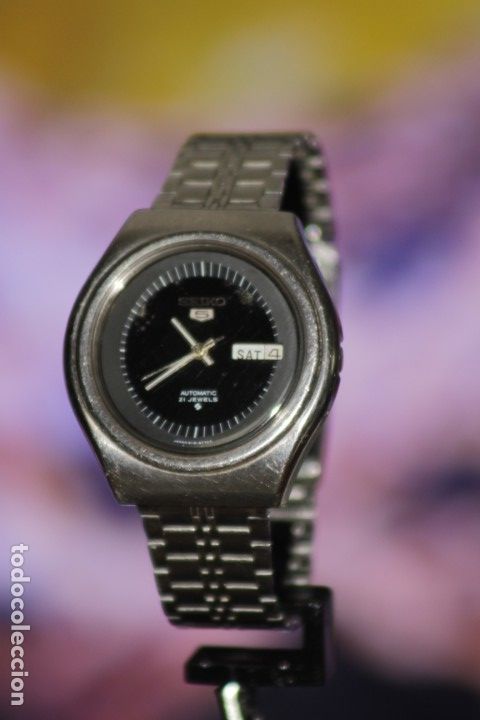 Relojes autom&aacute;ticos: SEIKO 5 AUTOMATICO OVERSIZE 6119-8610 - Foto 9