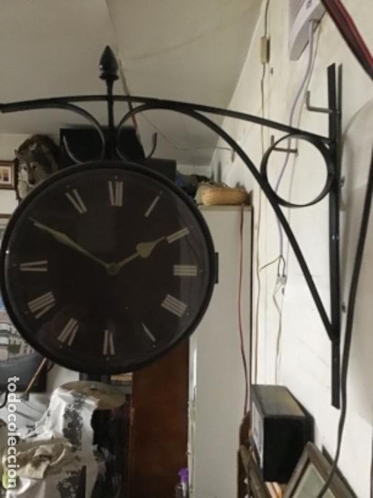 Relojes autom&aacute;ticos: Reloj. De dos caras.   Dos esferasa pilas - Foto 1