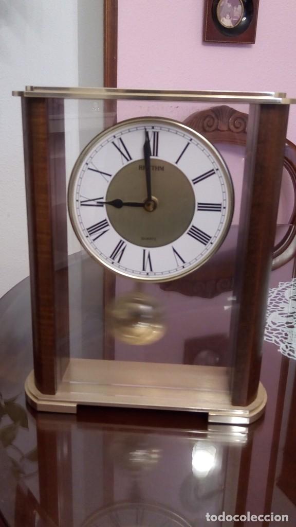 Relojes autom&aacute;ticos: RELOJ SOBREMESA - MARCA RHYTHM - Foto 1