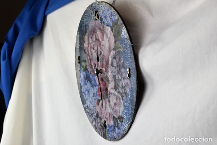 Relojes autom&aacute;ticos: Bonito reloj de pared en madera - Foto 4
