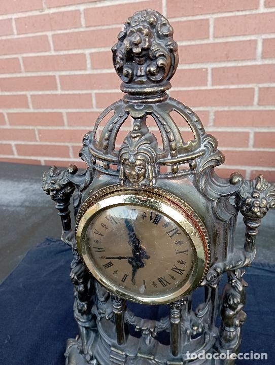 Relojes autom&aacute;ticos: RELOJ SOBREMESA EN CHAPA AL DORADO - Foto 8