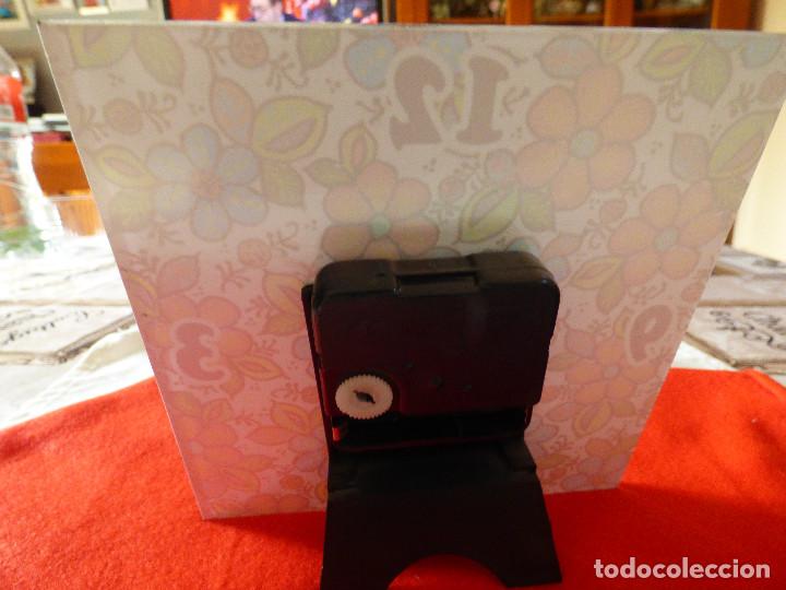 Relojes autom&aacute;ticos: Reloj de sobremesa. - Foto 2