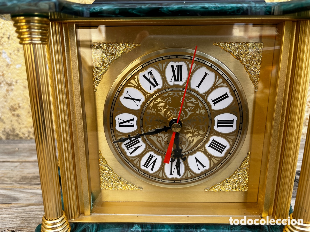 Relojes autom&aacute;ticos: g Reloj Quartz de sobremesa en dorado. - Foto 5